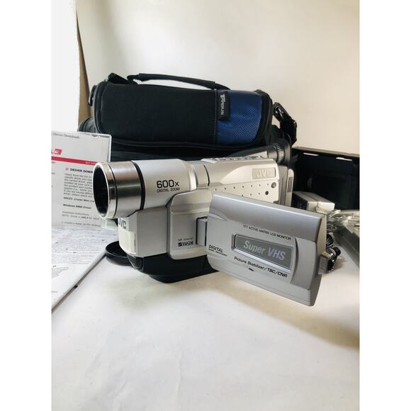 JVC GR-SXM740U Super VHS-C Camcorder w/Bag,New Battery, Charger,Cassette Adapter - Picture 10 of 14